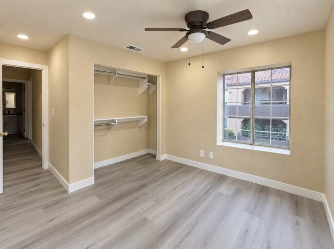 Building Photo - 2200 S Fort Apache Rd