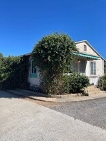 Building Photo - 1391 Broadway