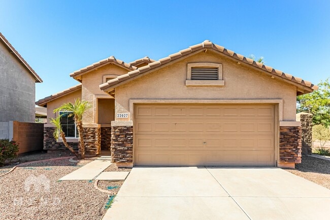 Building Photo - 22027 W Pima St