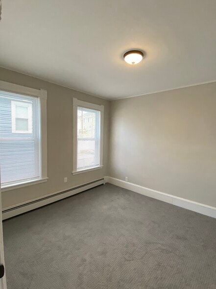 BR#2 - 34 Uxbridge St