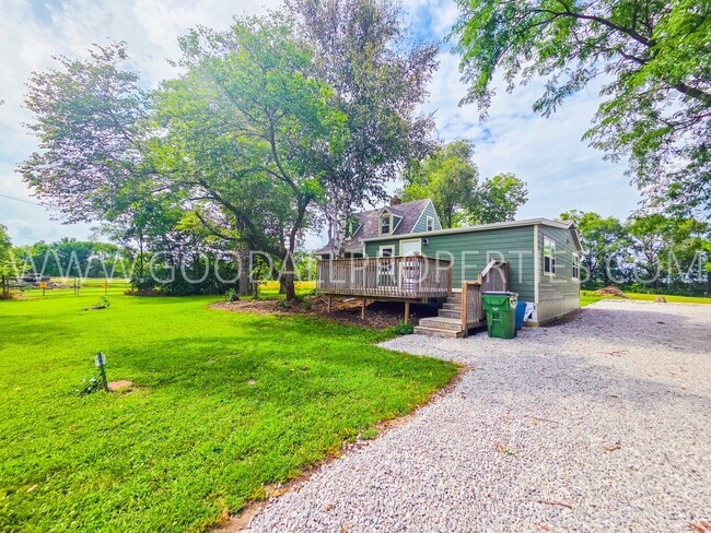 Building Photo - 32357 Homestead Cir