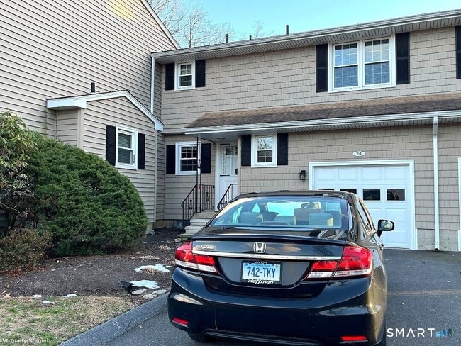 Building Photo - 24 Thorne Rd