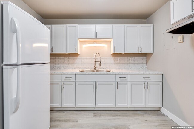 Building Photo - 1414 Martiny Ct.