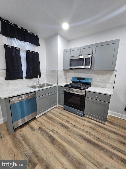 Building Photo - 3270 N Marston St