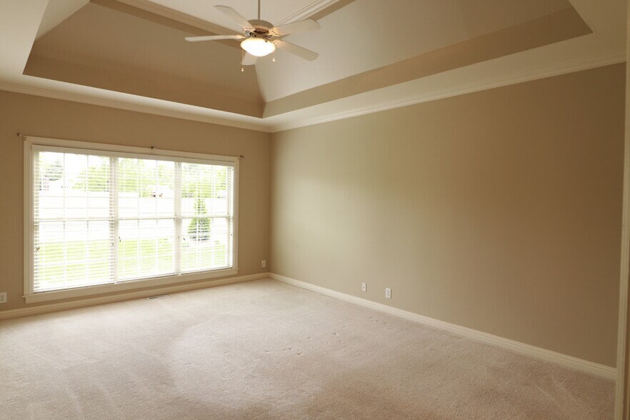 1st Floor Master Bedroom - 5304 Wolfpen Woods Dr.