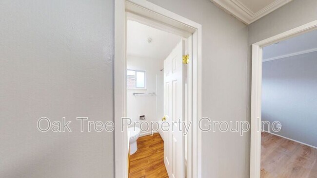 Building Photo - 623 F St