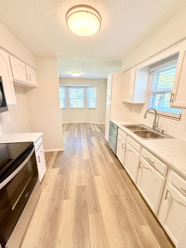 Building Photo - "Lots of New" in  Kickapoo School District