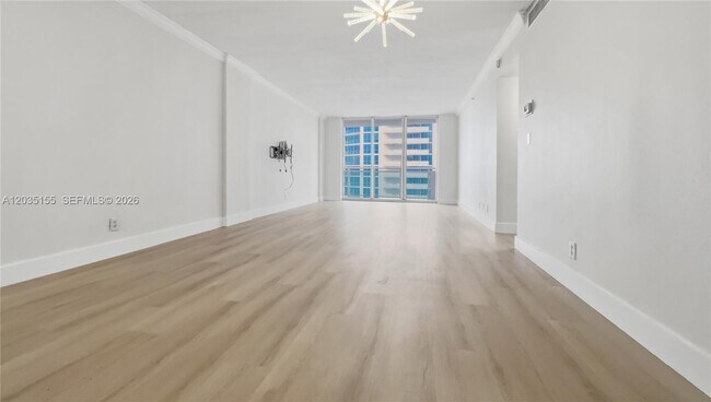 Building Photo - 3001 S Ocean Dr