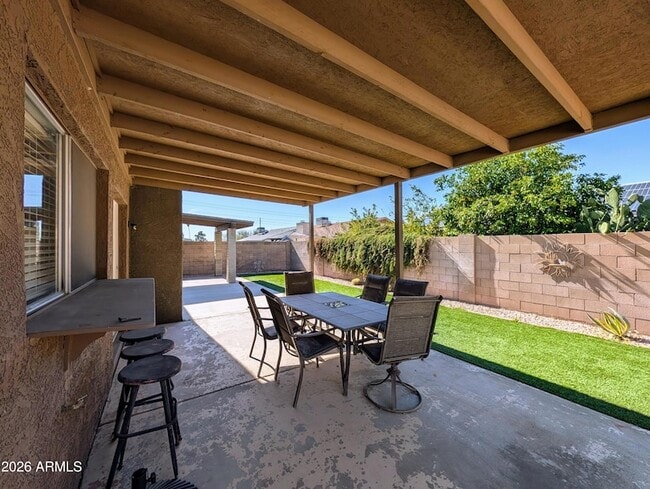 Building Photo - 10044 N 39th Ln