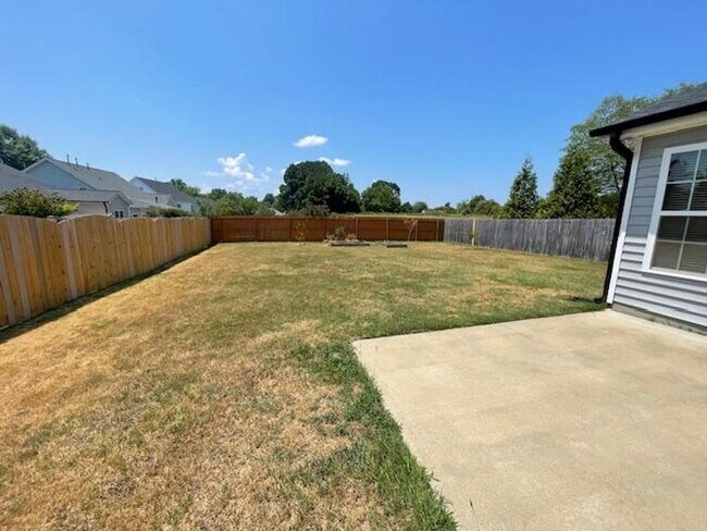 Building Photo - 410 Branchmoor Ct