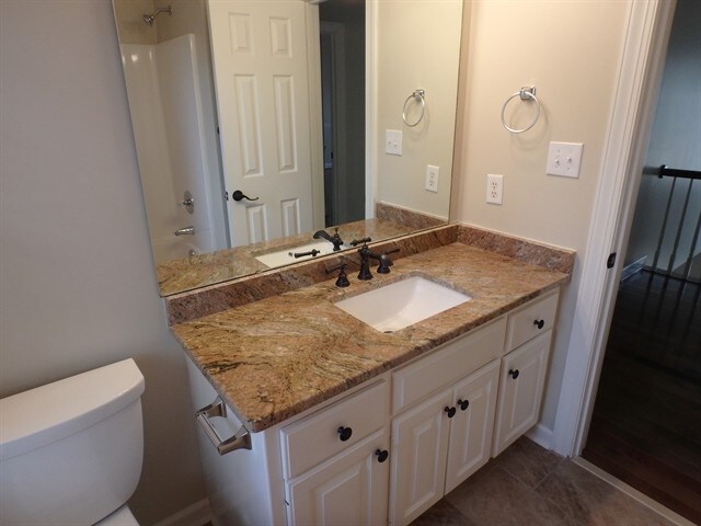 Building Photo - 901 Birkdale Dr