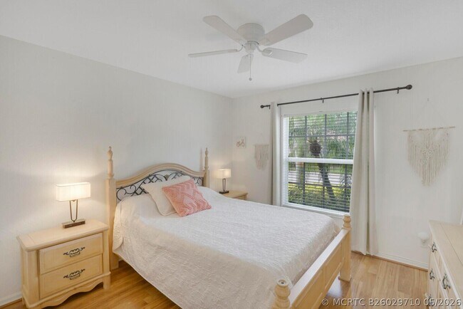 Building Photo - 5335 Vernio Ln