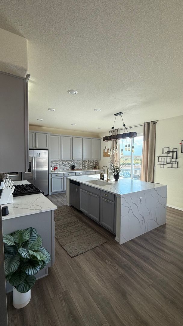 Building Photo - 9541 Pagosa St