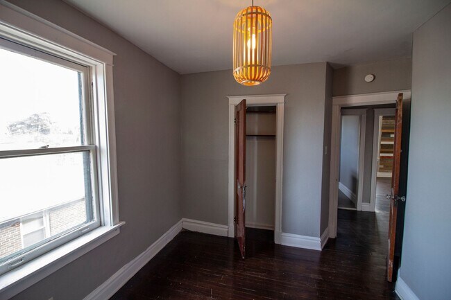 Building Photo - 4238 S 38th St