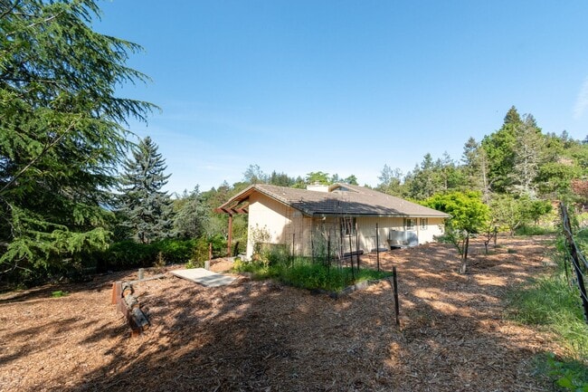 Building Photo - 22688 Riva Ridge Rd