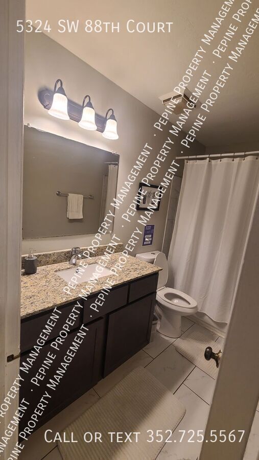 Building Photo - 5324 SW 88 Ct