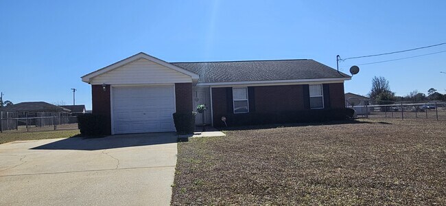 Building Photo - 312 Joe Walding Dr