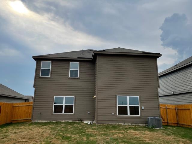 Building Photo - 18812 Speculator Ln