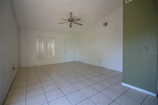 Building Photo - 209 Granite Dr