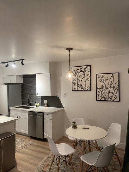Dinning and Kitchen - 1325 Bagby Ave