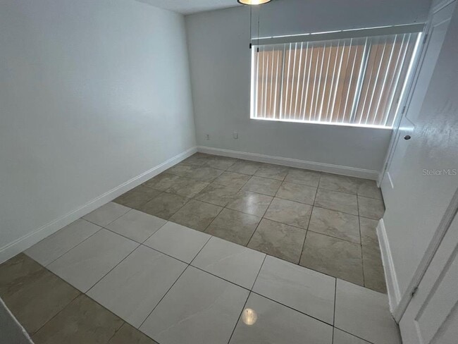 Building Photo - 3733 KITTY HAWK Ave