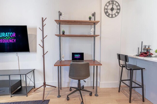 Building Photo - 1255 Decatur St