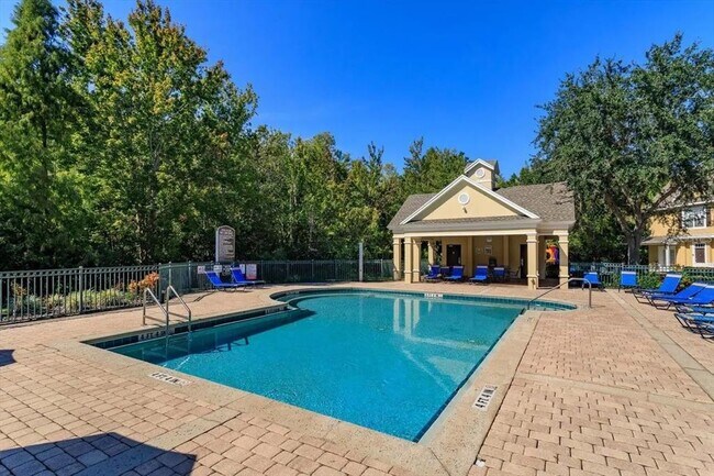 Building Photo - 2200 San Christabolo Dr