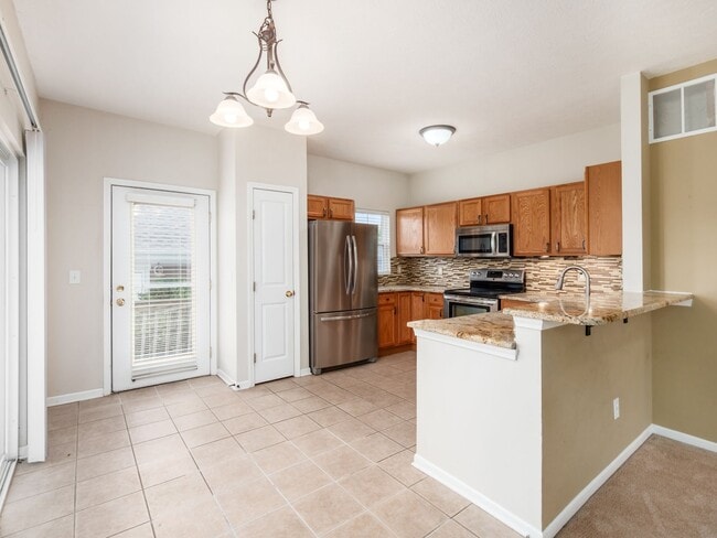Building Photo - 53 Traditions Way