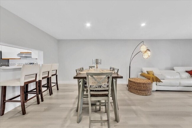 Building Photo - 13001 SW 11th Ct