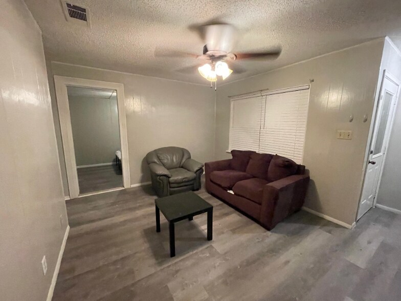Building Photo - 3817 Titan Trail