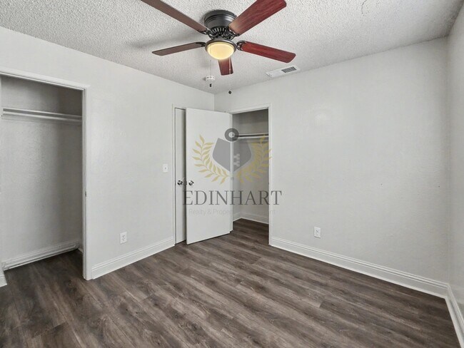 Building Photo - 3948 E Woodward Ave