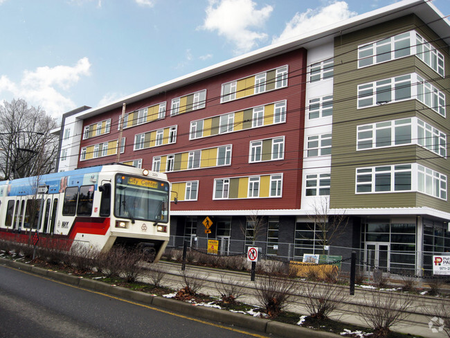 Building Photo - Patton Park Apartments