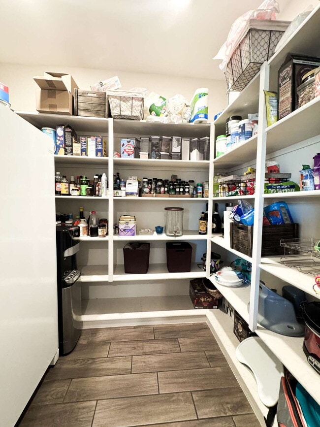 Building Photo - "Spacious 4-Bedroom, 2.5-Bathroom SOLAR Home in Mesa del Sol!"