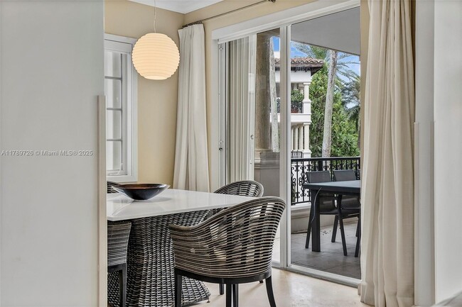Building Photo - 19227 Fisher Island Dr