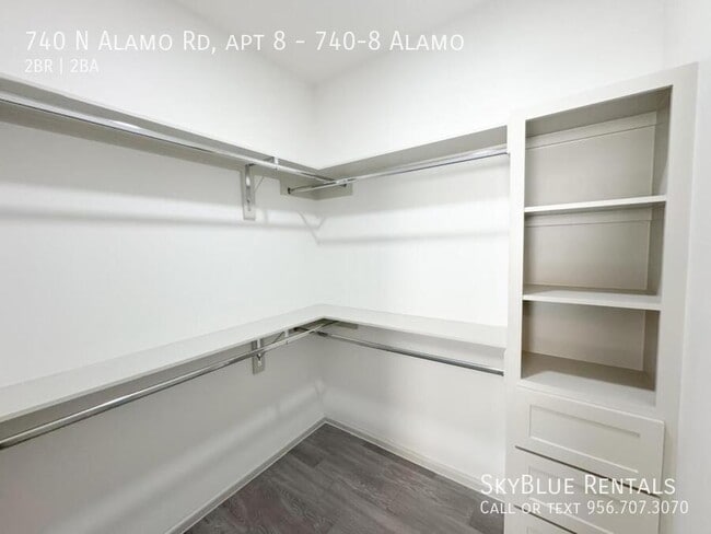 Building Photo - 740 N Alamo Rd