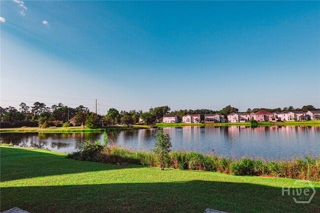 Building Photo - 25 Litchfield Dr