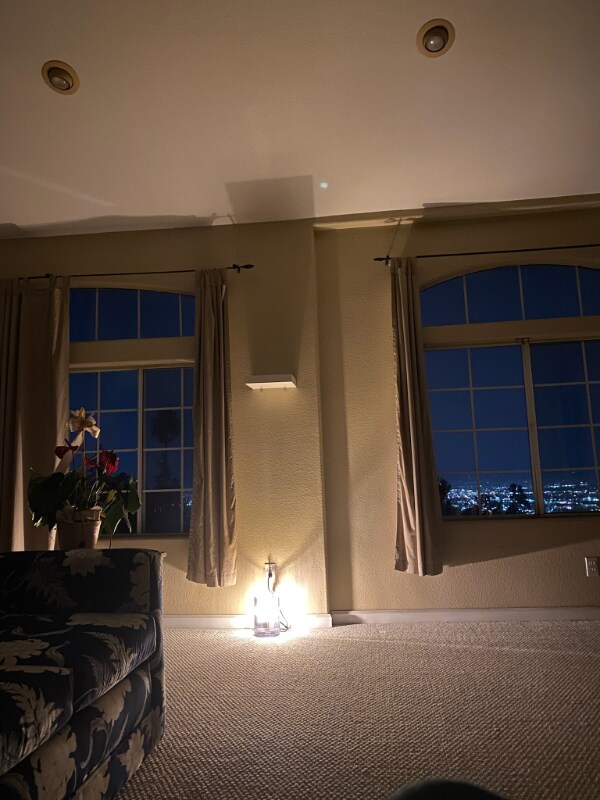 Building Photo - 10072 Roseview Dr