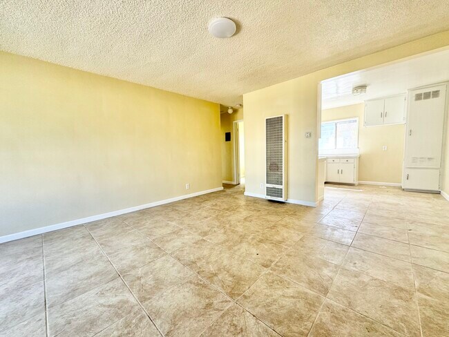 Primary Photo - 2015 17th St