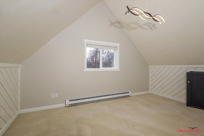 Building Photo - Enchanting Chalet-Style 3-bedroom, 2-bathroom Home!