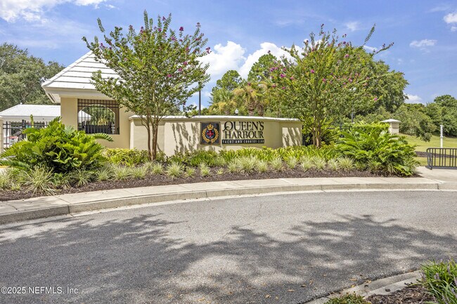 Building Photo - 13600 Emerald Cove Ct