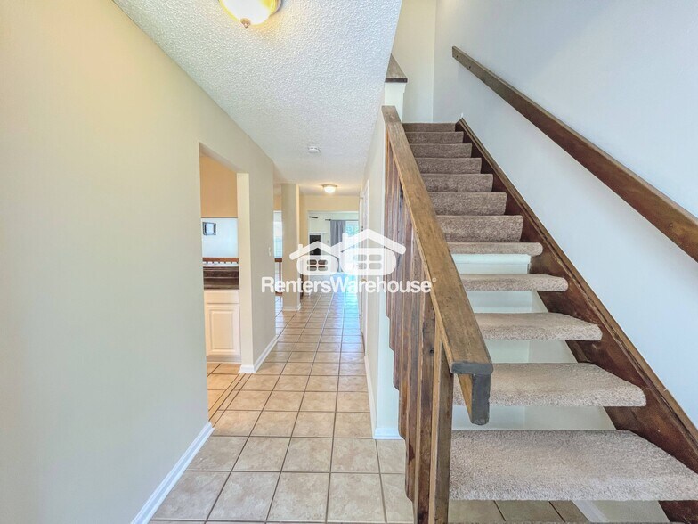 Building Photo - 1541 Sword Dancer Dr