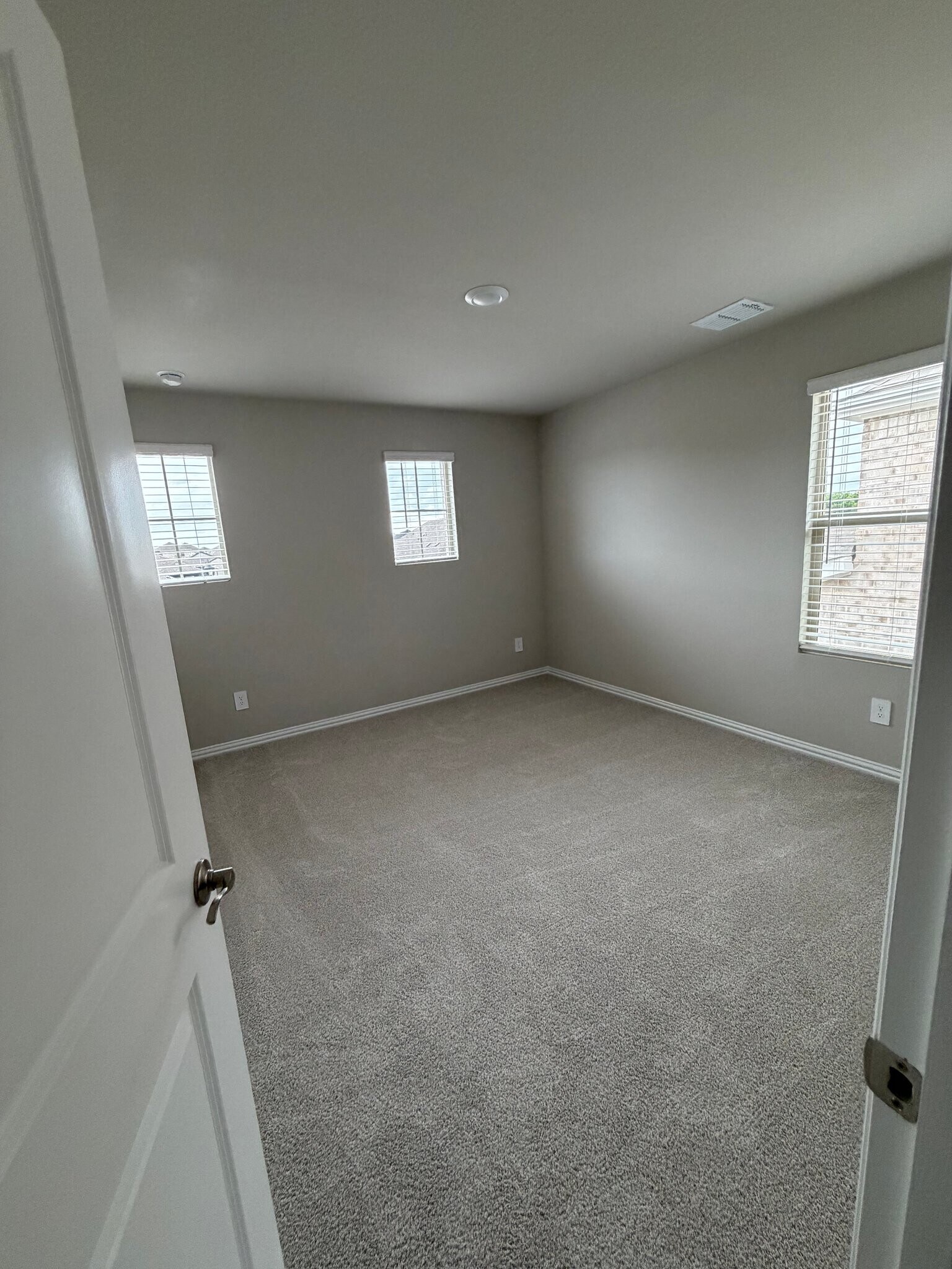 Building Photo - 3419 Copperwood Dr