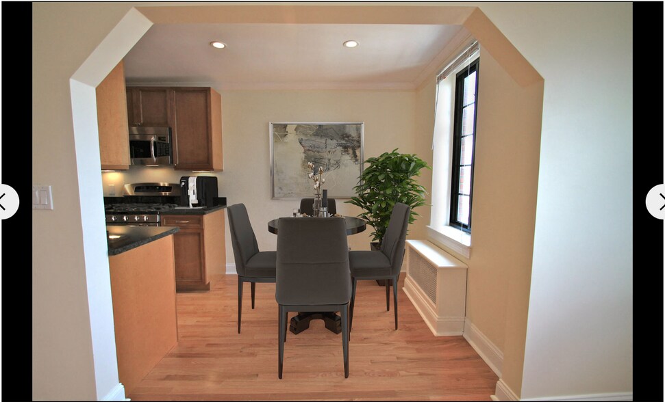 Building Photo - 60 Brattle St