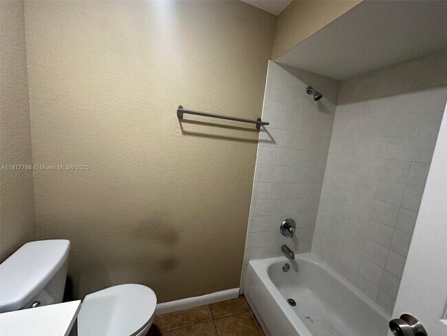Building Photo - 2830 NW 55th Ave