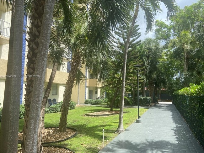 Building Photo - 4550 NW 9th St