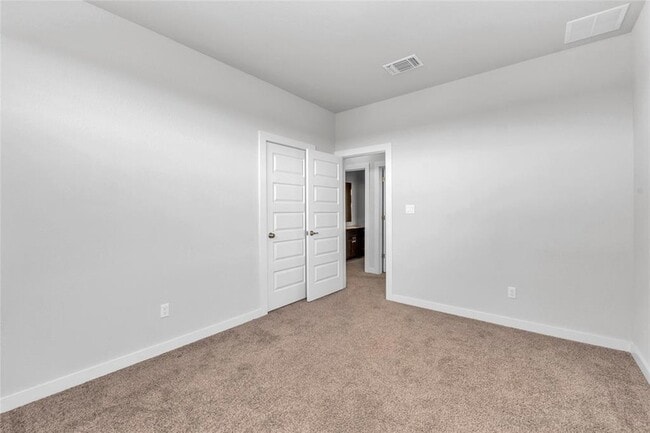 Building Photo - 125 High Plains Dr