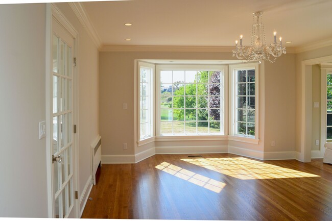 Building Photo - 17 Nawthorne Rd