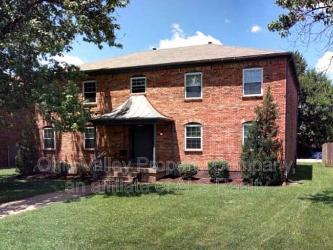 Building Photo - 3330 Breckenridge Ln