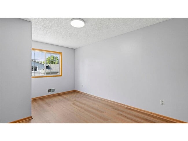 Building Photo - 11874 Jonquil St NW