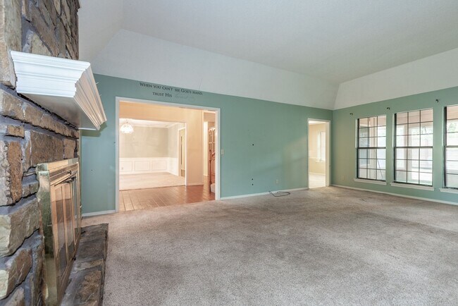 Building Photo - 7236 E 65th St